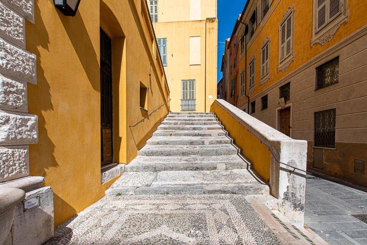 Vista Mare E Comfort In Centro Storico Menton Luaran gambar